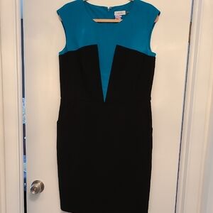 Calvin Klein Blue Black Plunge Neck Sheath Dress
